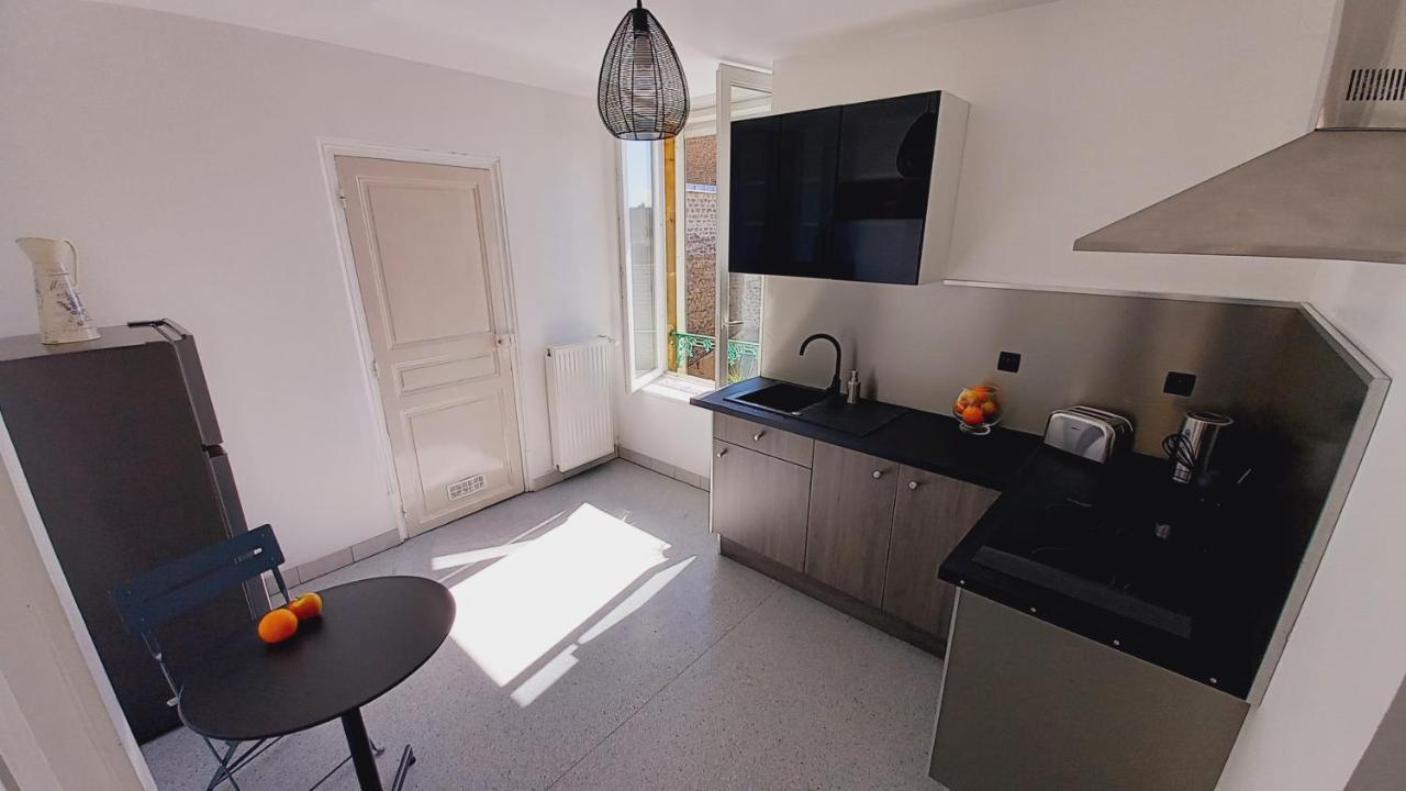 Appartement, 2Eme Etage Avec Piscine Partagee Sedan Exteriör bild